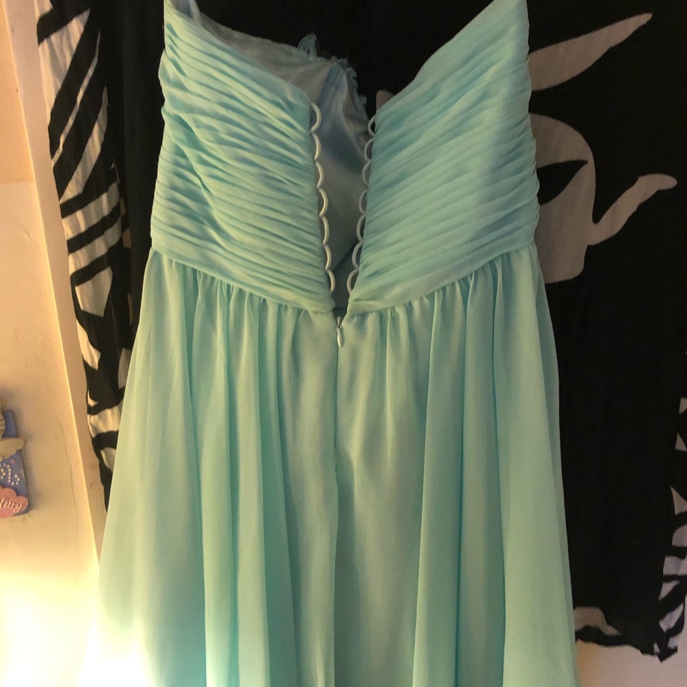 Strapless dress with cross cross ribbon back